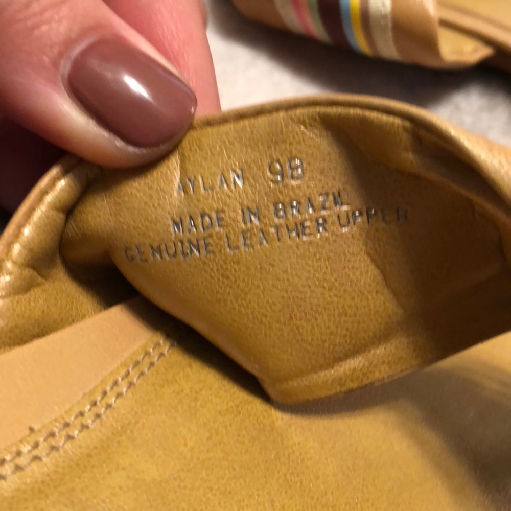 Sandals - Picture 4 of 5